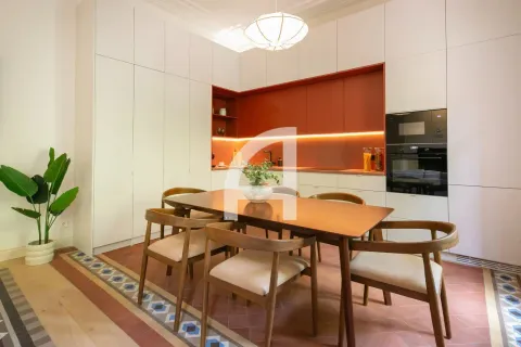 Квартира 143 м² в Барселоне