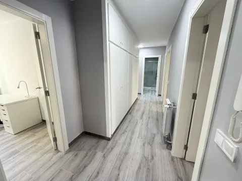 Flat 143 m² in Lleida (3/33)