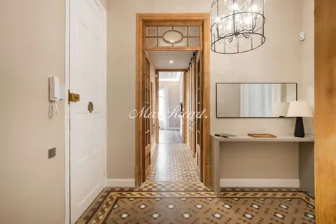 Wohnung 166 m² in Barcelona
