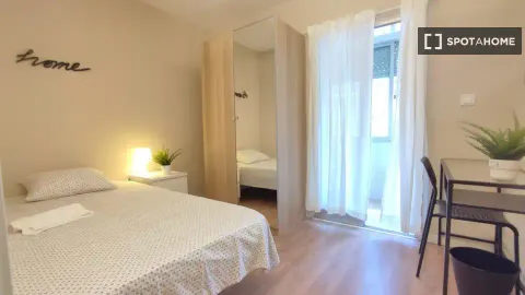 Комната в аренду, Мадрид