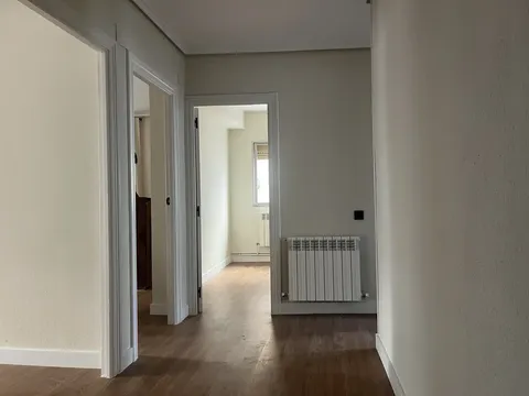 Pis de 70 m² a Logronyo