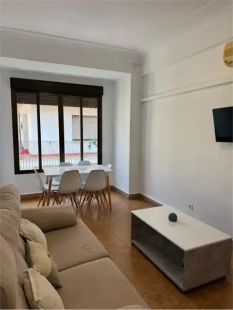 Pis de 70 m² a Còrdova