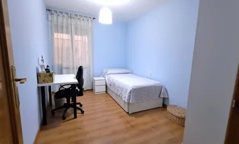 Pis de 84 m² a Valdepeñas