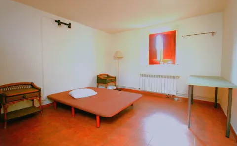 Casa de 1217 m² a Bordils