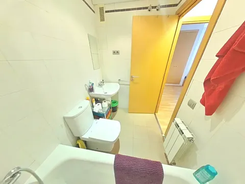Pis de 80 m² a Terrassa