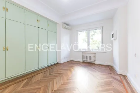 Apartamento 208 m² em Madrid