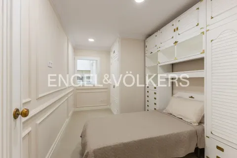 Appartamento 206 m² a Valencia
