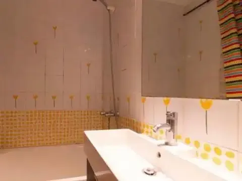 Room for rent, Barcelona
