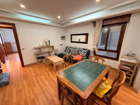 Wohnung 50 m² in Oviedo