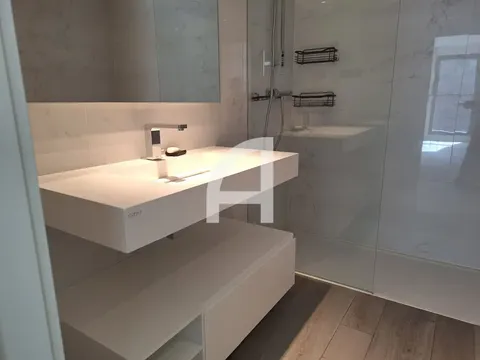 Pis de 130 m² a Esplugues de Llobregat