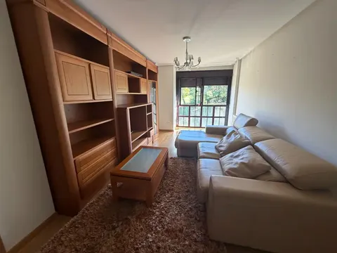 Pis de 91 m² a Nava