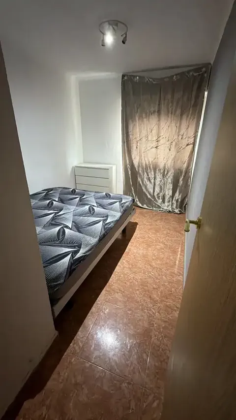 Habitació de lloguer, Santa Perpètua de Mogoda (4/5)