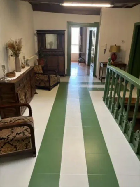 House 495 m² in Allariz