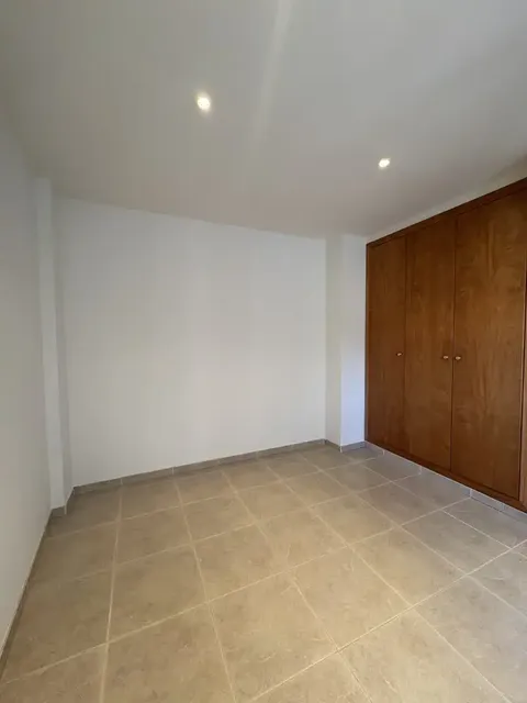 Pis de 77 m² a Anglès