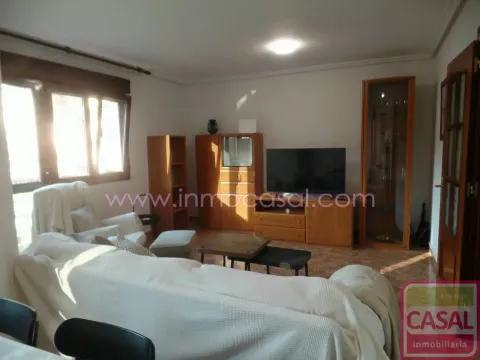 Appartement 77 m² à Riosa