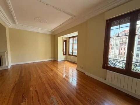 Wohnung 168 m² in Bilbao