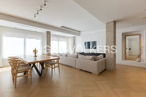 Pis de 204 m² a València