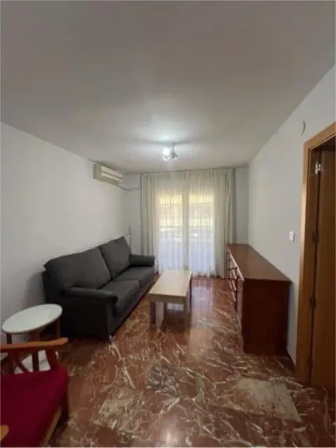 Pis de 90 m² a Granada (4/9)