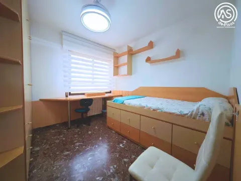 Piso de 165 m² en Zaragoza
