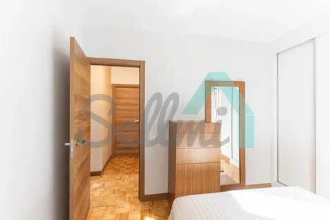 Pis de 95 m² a Oviedo