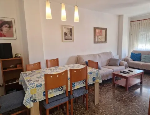 Pis de 76 m² a la Pobla de Vallbona