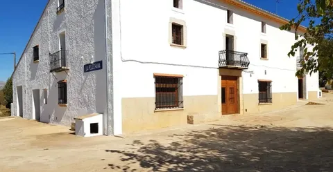 Casa de 1094 m² a la Vall d'Alba