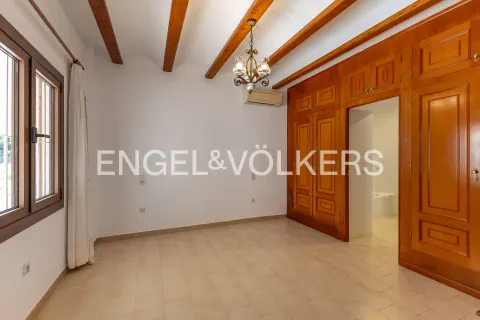 Дом 350 м² в Pedreguer