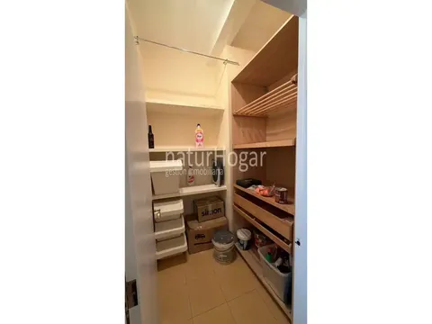 Wohnung 103 m² in Valencia