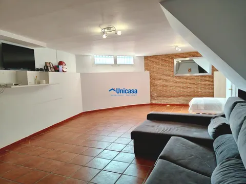 Haus 240 m² in Málaga