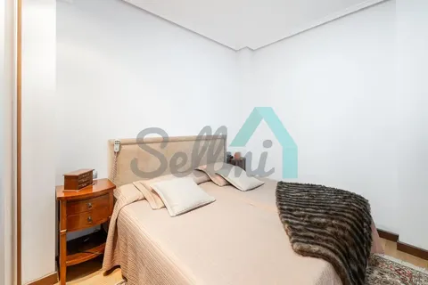 Wohnung 92 m² in Oviedo