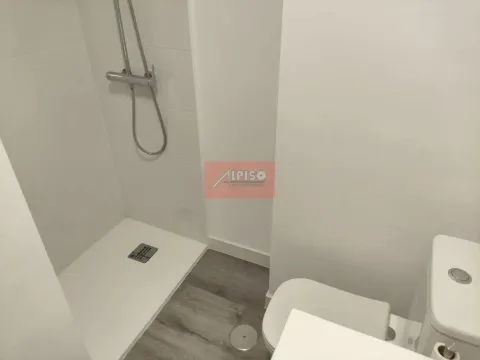 Pis de 81 m² a Ourense