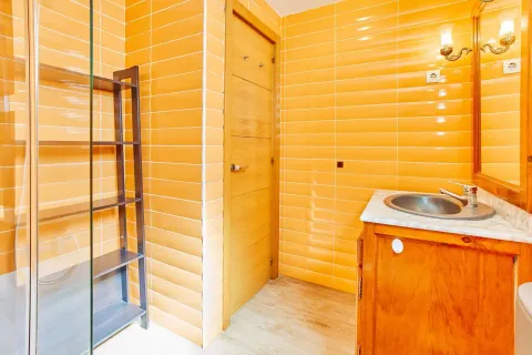 Wohnung 76 m² in Málaga