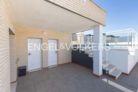 Pis de 85 m² a València