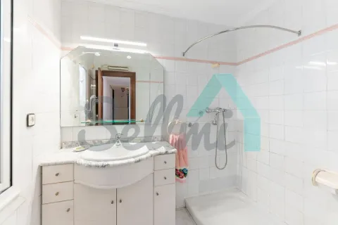 Piso de 79 m² en Gijón
