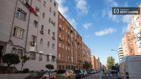 Chambre à louer, Madrid