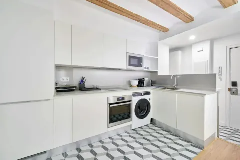 Quarto para alugar, Barcelona (4/10)