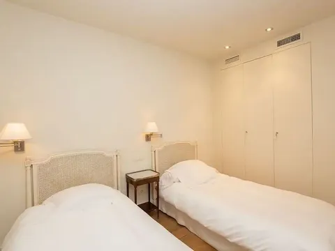 Habitació de lloguer, Oviedo