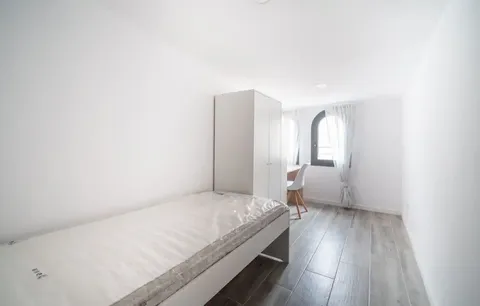 Habitació de lloguer, Igualada