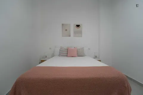 Flat 55 m² in Madrid (3/25)