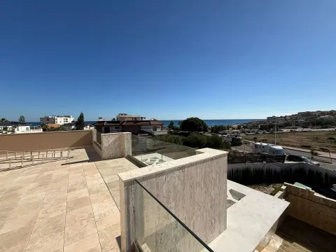 Будинок 1100 м² у Torrevieja