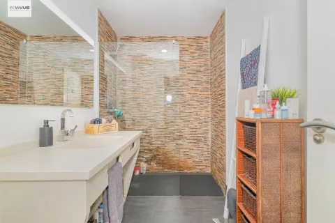 Apartamento 96 m² em Granada