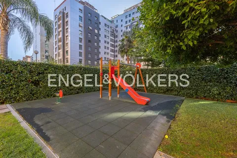 Pis de 85 m² a València