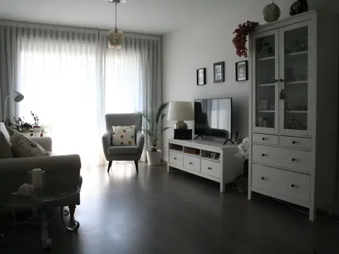 Wohnung 72 m² in Madrid