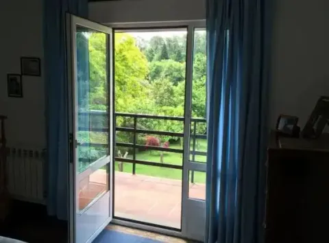 Casa de 300 m² en Santiago de Compostela
