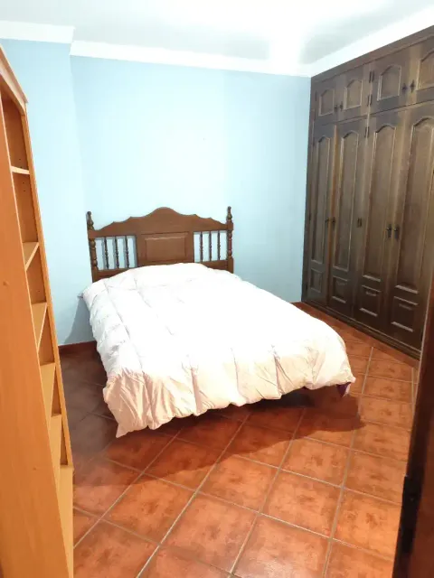 Zimmer zur Miete, Monda