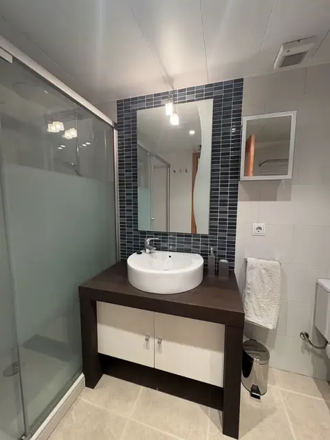 Pis de 77 m² a Anglès