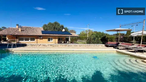 Квартира 680 м² в Valdemorillo (2/16)