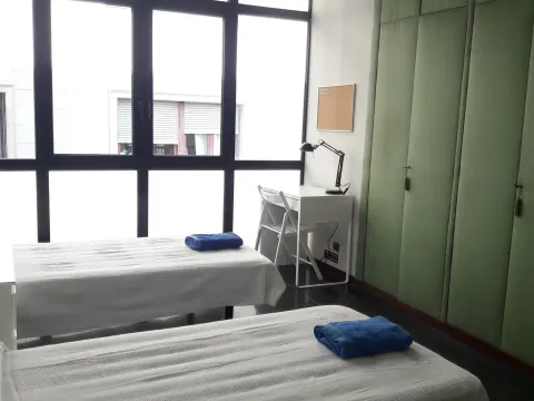 Room for rent, Barcelona