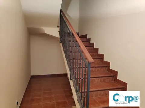 House 221 m² in Andosilla