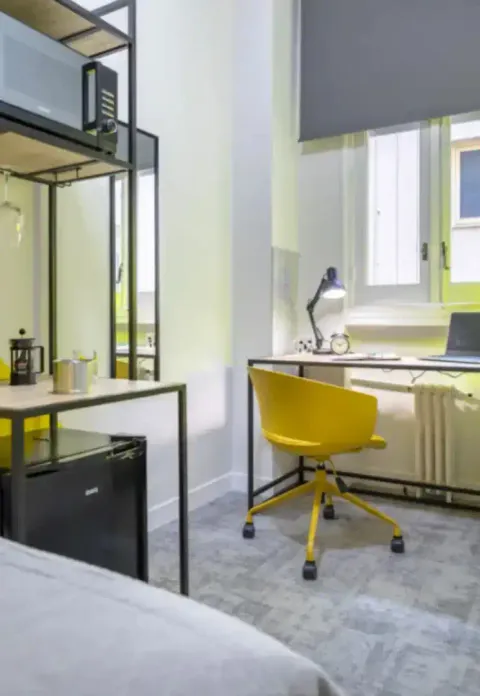 Room for rent, Madrid (4/10)